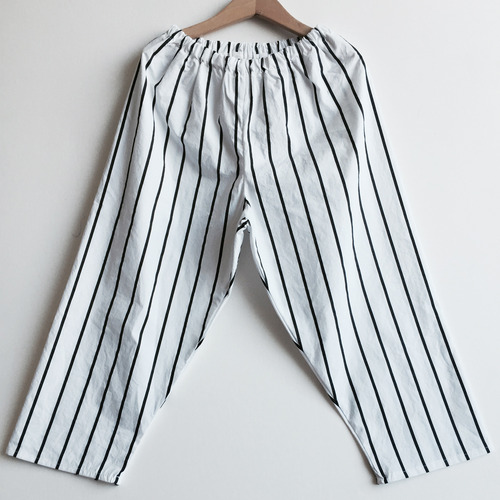 B&amp;W stripe pants 품절